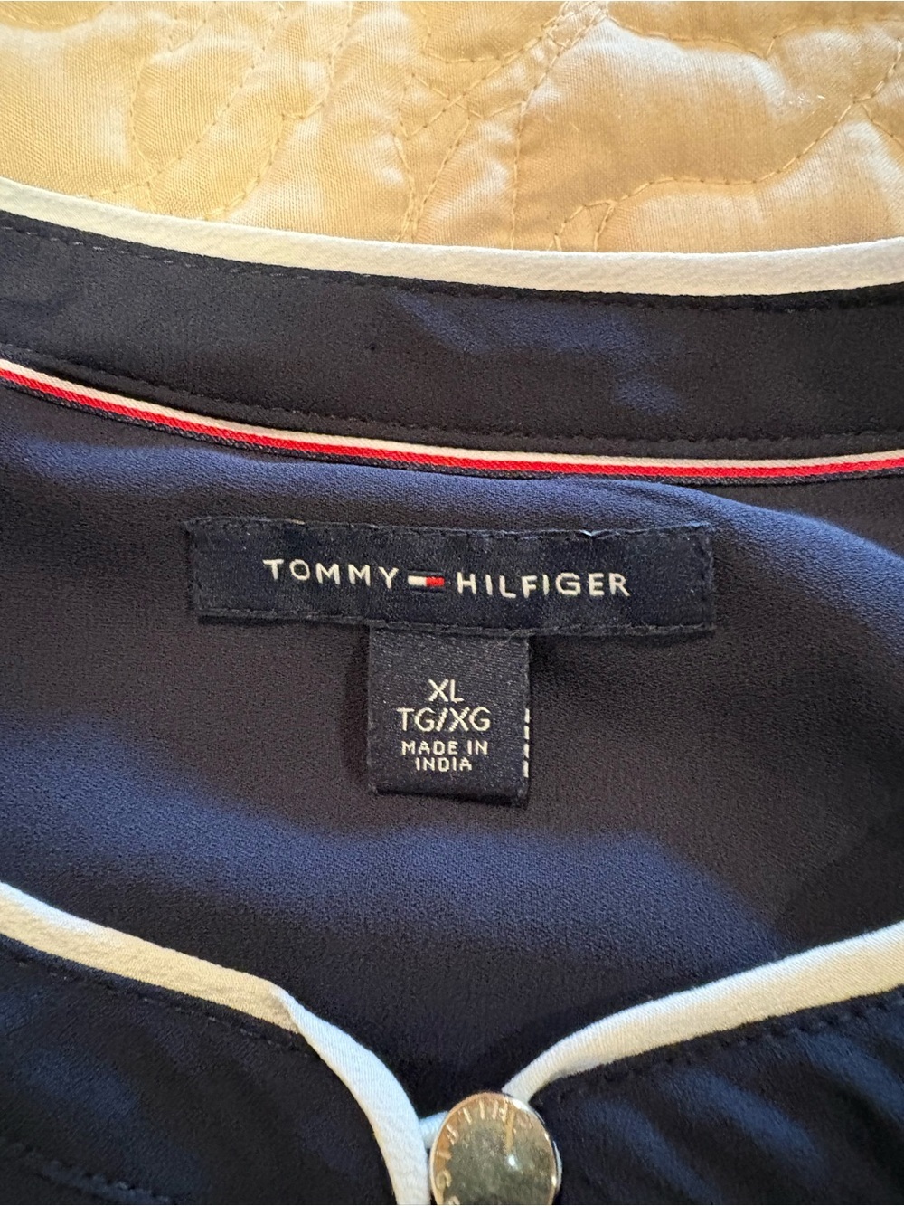Tommy Hilfiger short-sleeve split-neck blouse Navy blue/red/white/yellow size XL - Picture 7 of 12